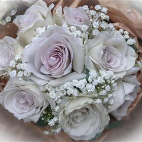 fwthumbPale Lilac Rose & Gyp Posy.jpg